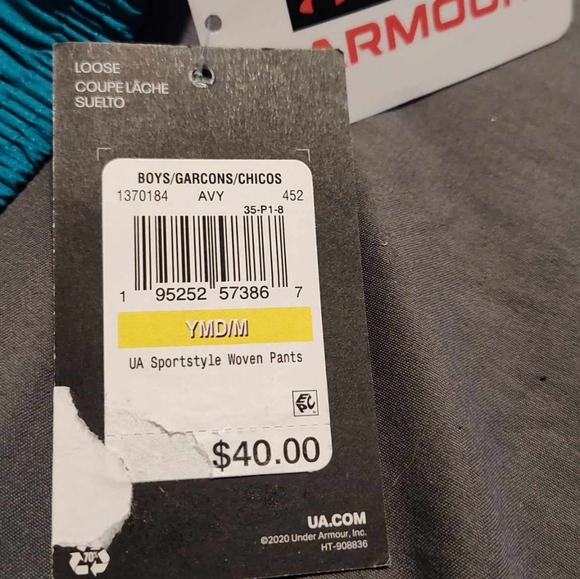 2 pairs youth medium and youth large underarmour track pants - Picture 2 of 3